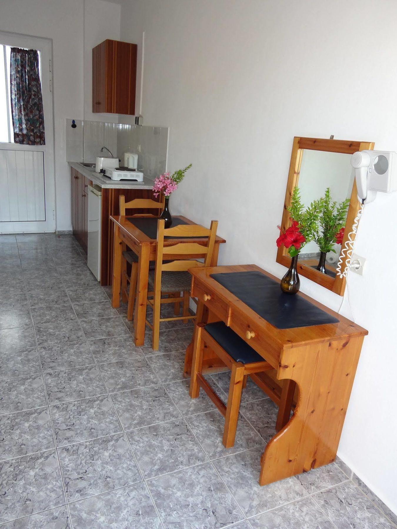 Michalis Studios & Apartments Kosz Kültér fotó